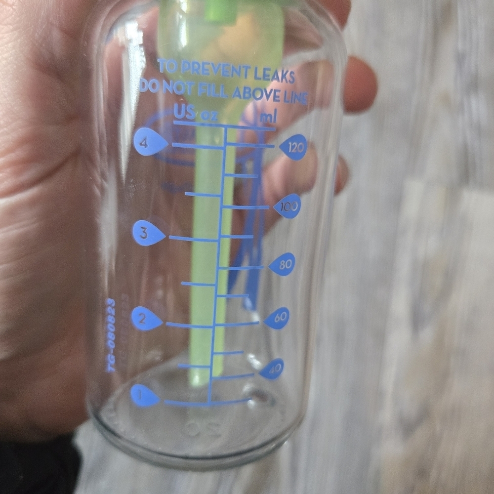 One Glass Dr. Brown's Anti-Colic Baby Bottle - Picture 5 of 11